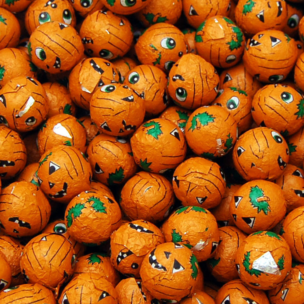 Kinnerton Milk Chocolate Pumpkins 3kg